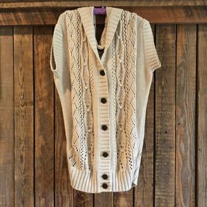 MODA INTERNATIONAL  cardigan.